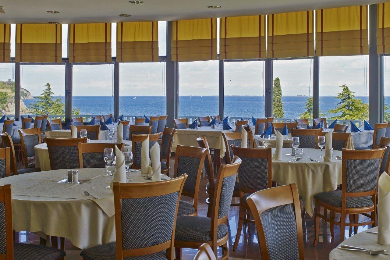 Haliaetum And Mirta Hotel Izola Eksteriør billede